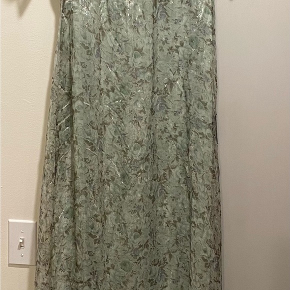 Lulu’s Dreamiest Desires Sage Green Floral Flutter Sleeve Maxi Dress - Picture 8 of 10